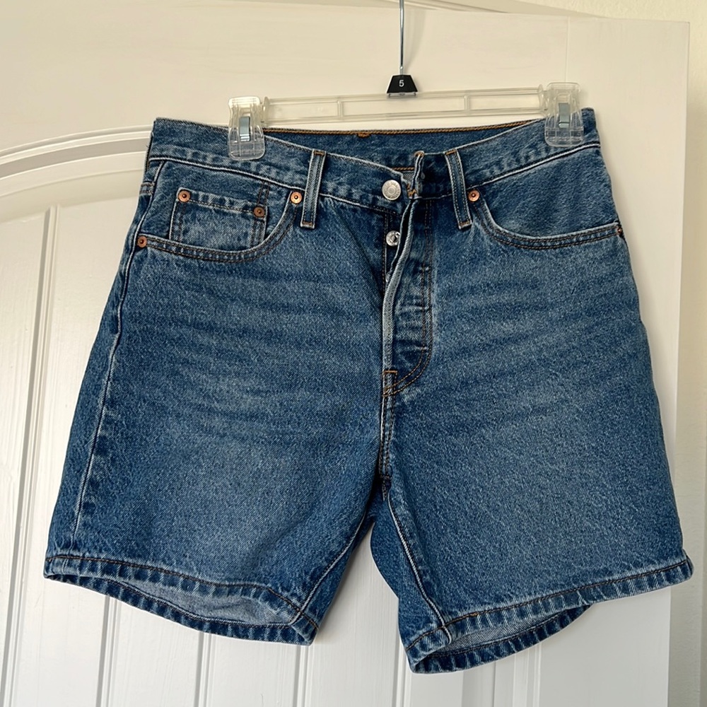 Levi High Waist Jean Shorts Mid Thigh Medium Indigo
